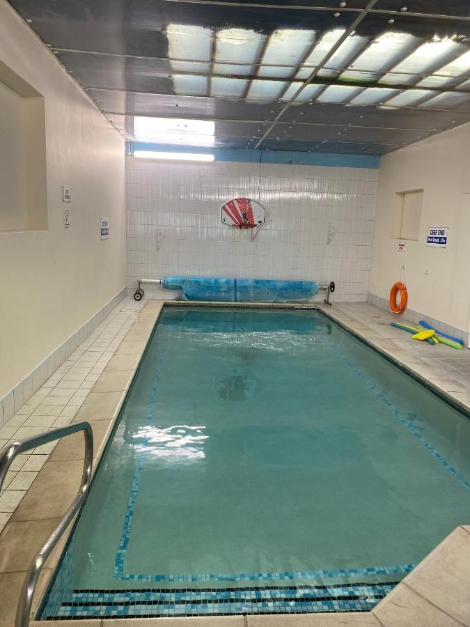The Woodfield , Indoor Heated Swimming Pool, Spacious Lounge And Bar Отель Блэкпул